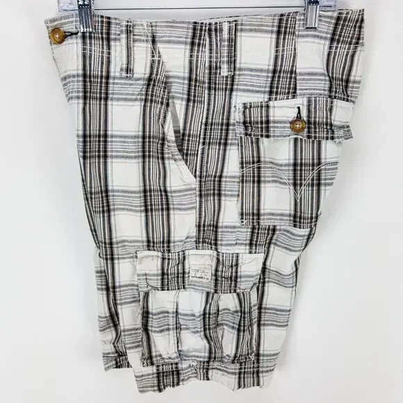 Levi’s Plaid Cargo Shorts Men’s 31x11” Relaxed Fit Cream Utility Skater Summer - Picture 11 of 12